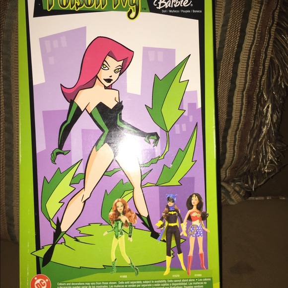 Poison Ivy Barbie Doll - Picture 3 of 3